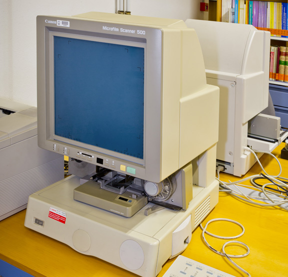 Canon MS 500 Microfilm Scanner